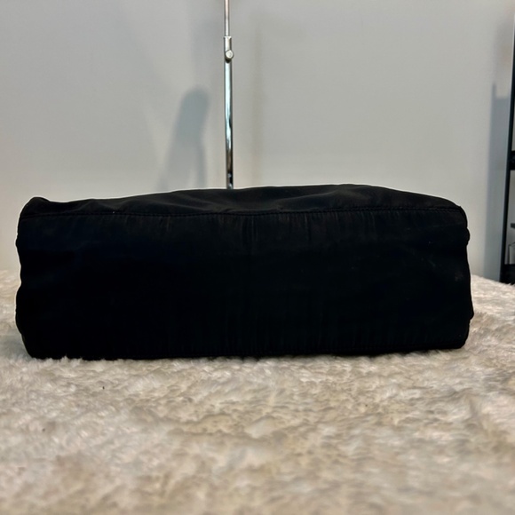 Prada tote bag - Picture 6 of 11